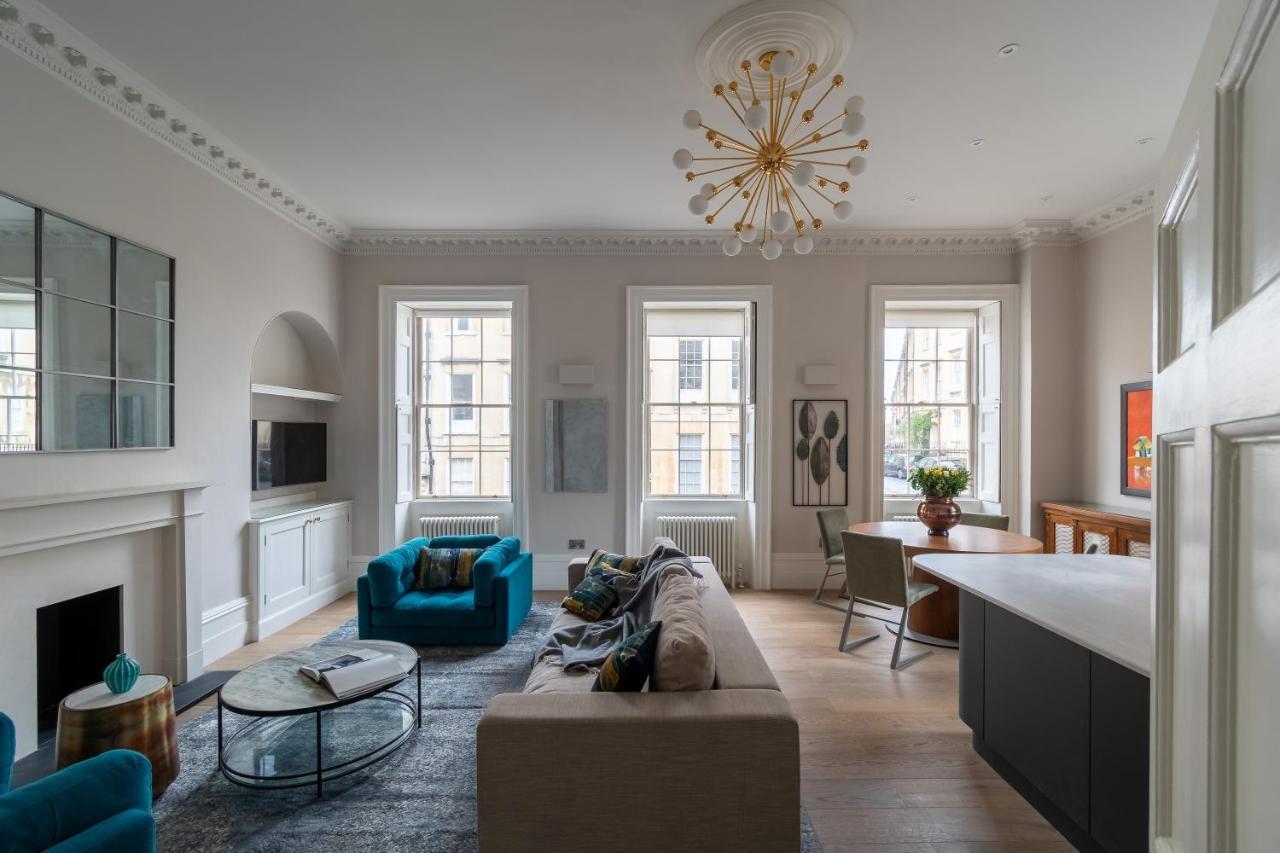 Russell House Suites Bath Eksteriør billede
