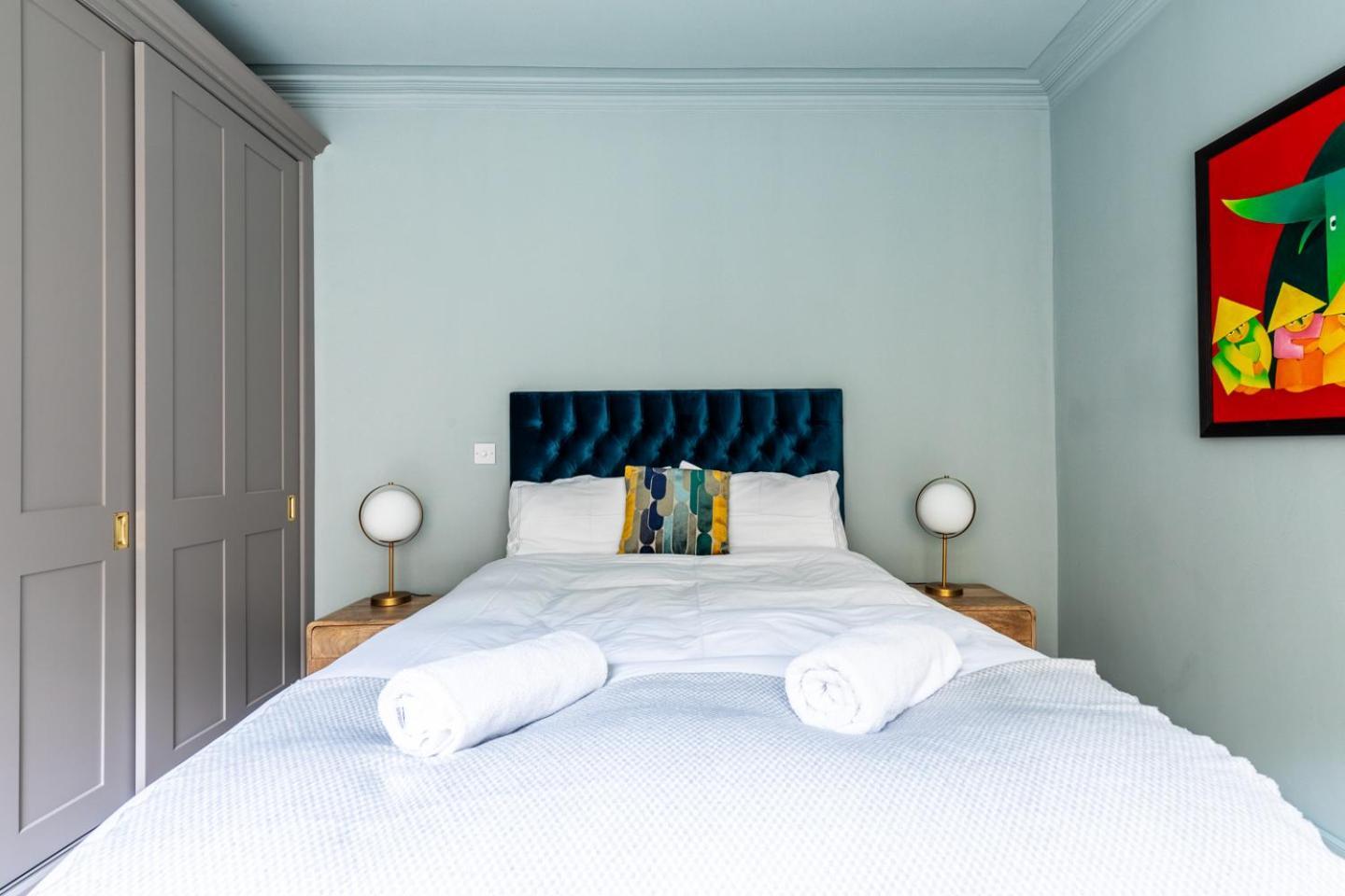 Russell House Suites Bath Eksteriør billede